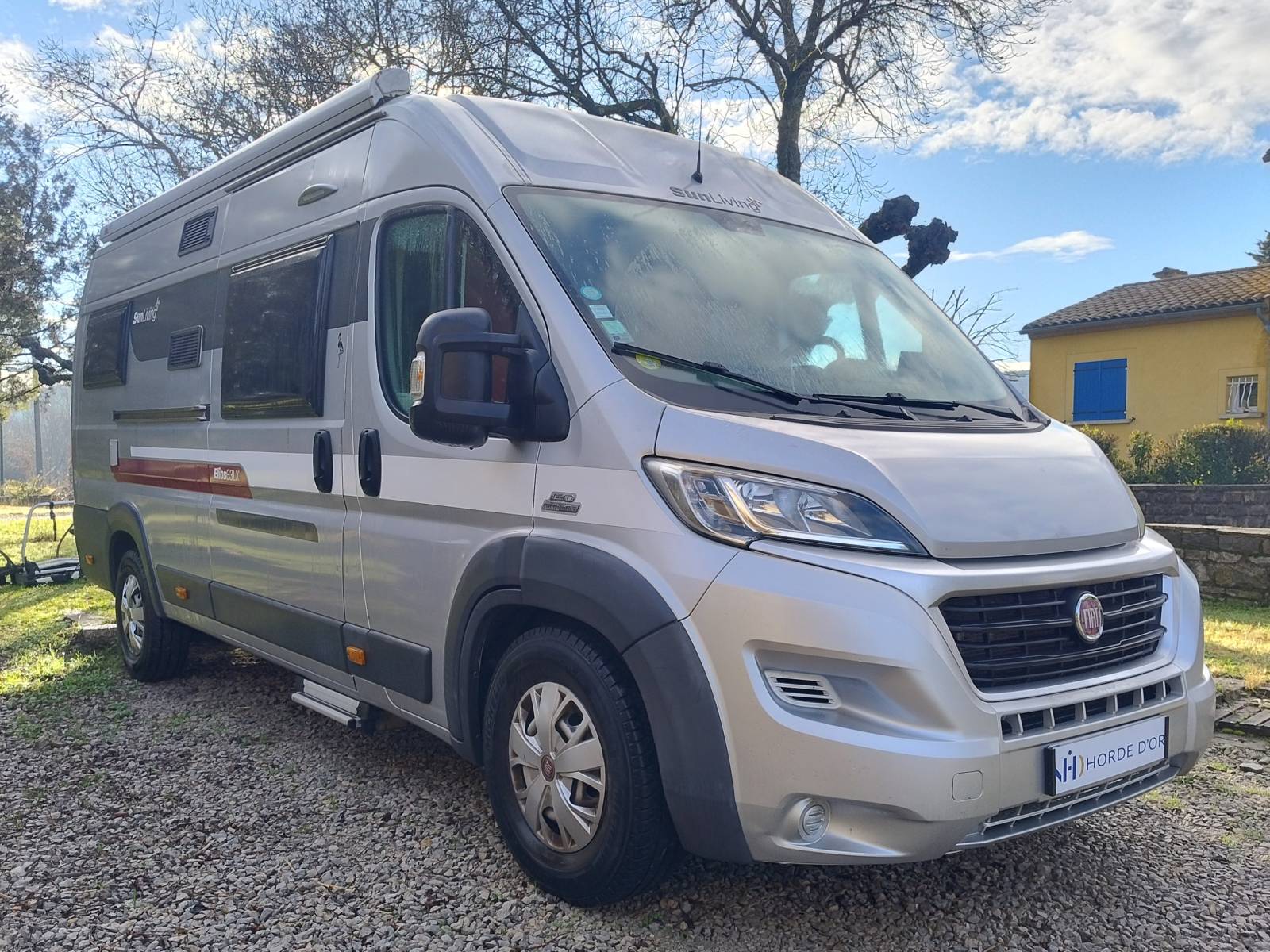 Sunliving Elios 63 LX 2015 dans le Gard à Nîmes (30) : fourgon aménagé compact pour road trips.