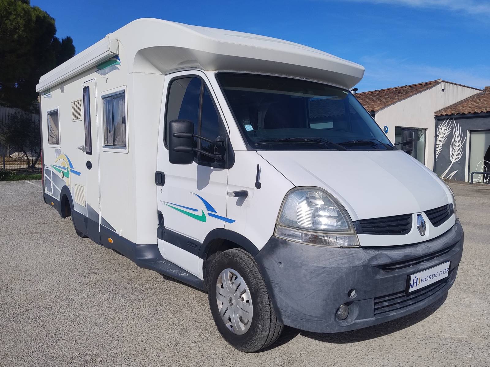 Quel site choisir pour vendre un camping-car d’occasion entre particuliers sans commission à Vauvert 30 dans le Gard ?