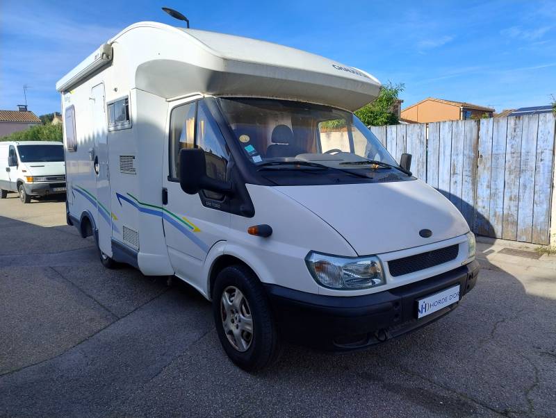Profilé Compact CHAUSSON FLASH 02 -  5,64m - Très bon état et entretenu - Bien équipé à Caissargues dans le (Gard)